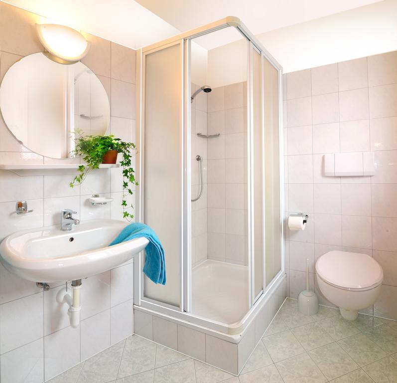 Vila Rastlhof Meltina Pokoj fotografie